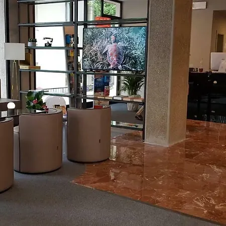 Carlton 酒店 卡托利卡